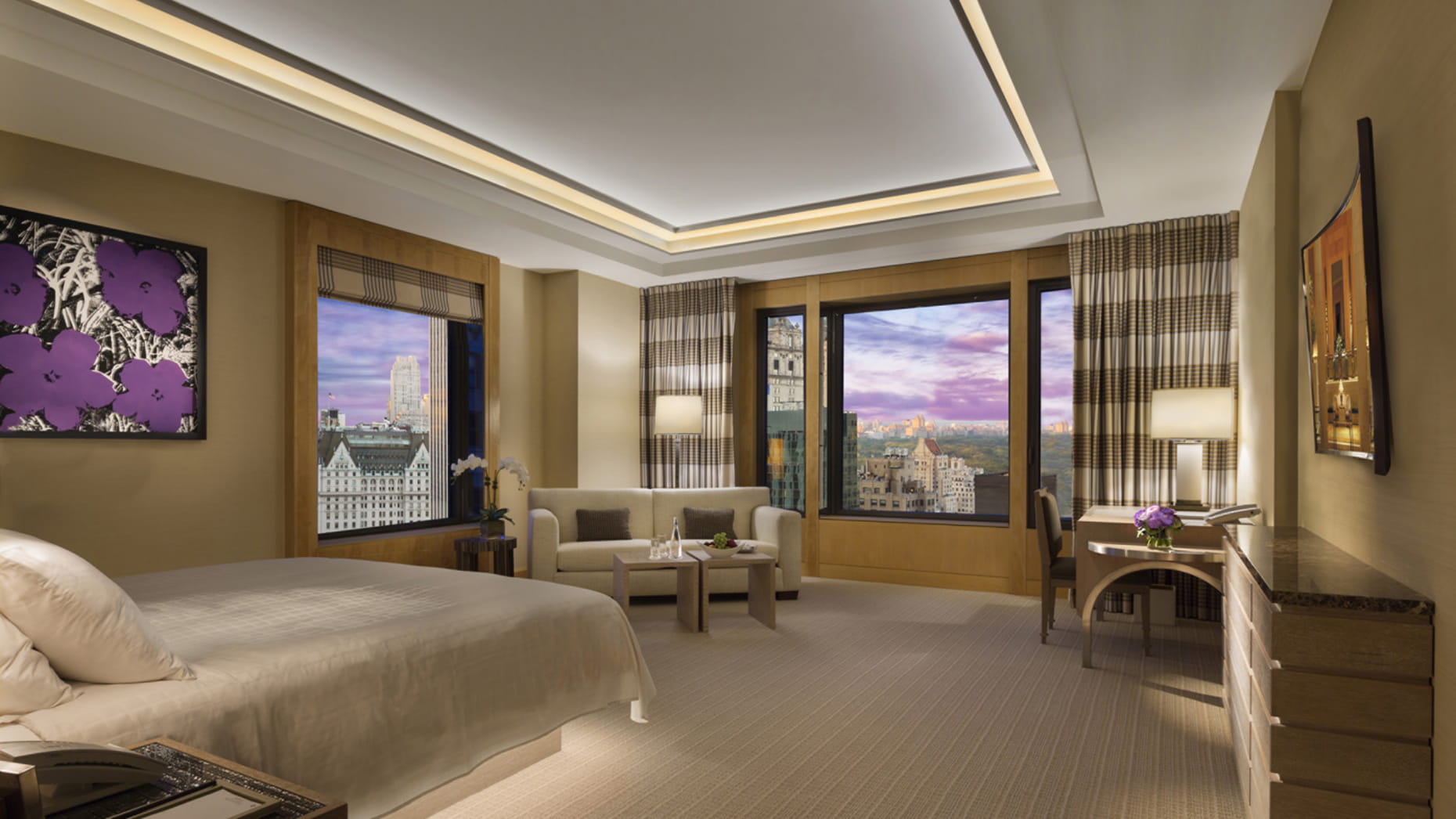Guest room at Four Seasons Hotel New York